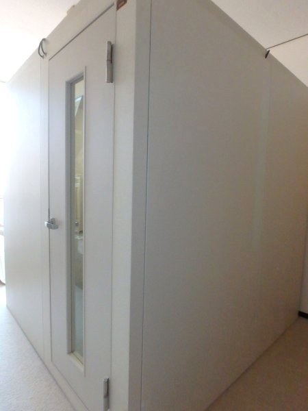 AUK20F